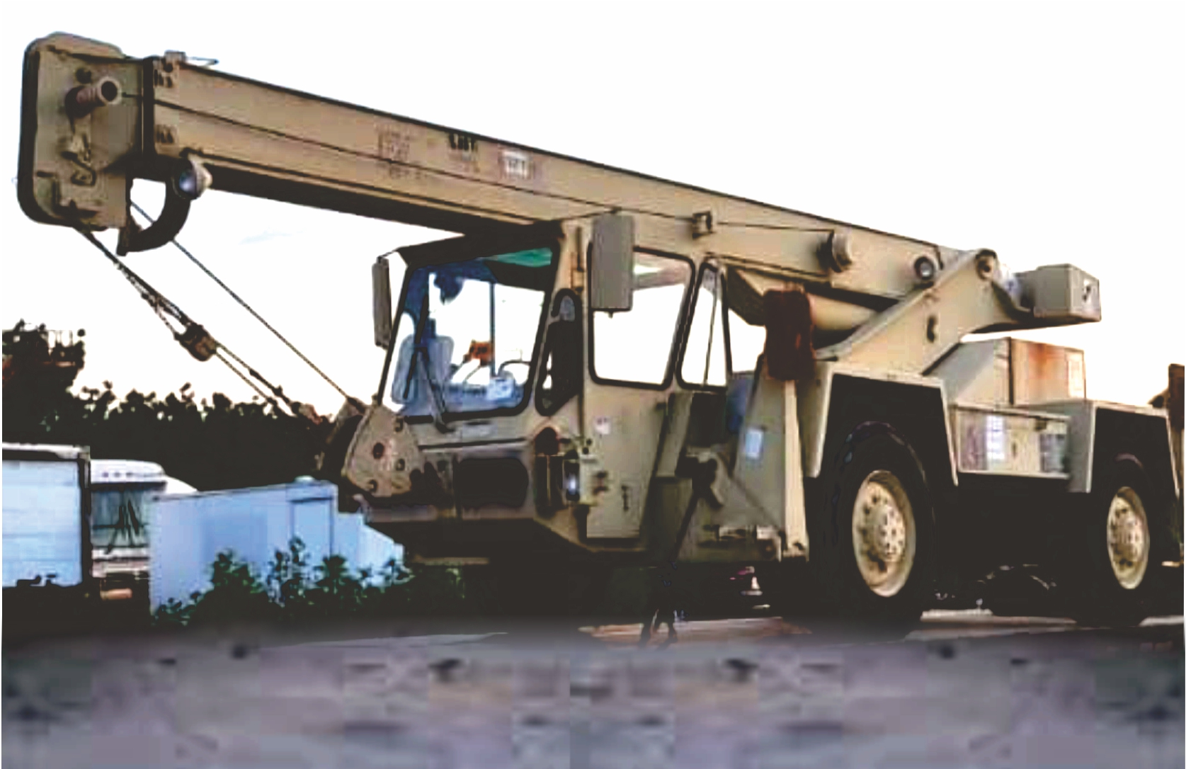 GUINDASTE TEREX MODELO LTR 110 CAP 7.5 TON